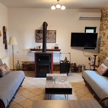 Villa Lato - With Private Pool And Yard